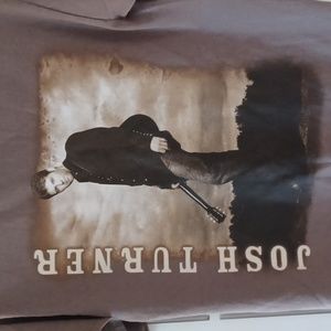 Josh Turner  long black train tee shirt size small